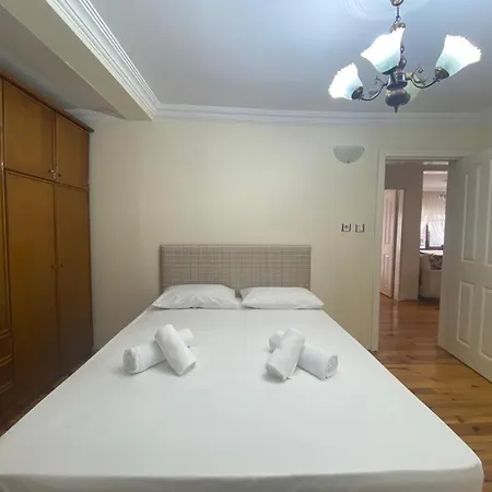 3 Bedroom House With Garden Daire Sapanca